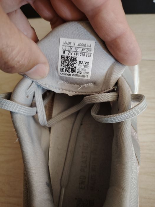 Маратонки Adidas 41 1/3
