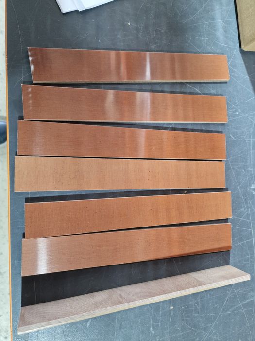 Paleta paleti Vidanja din textolit import Italia dimensiuni 300x41x6.8