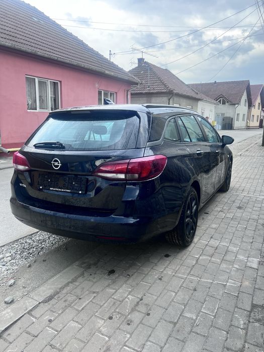 Opel Astra Sports Tourer 2018