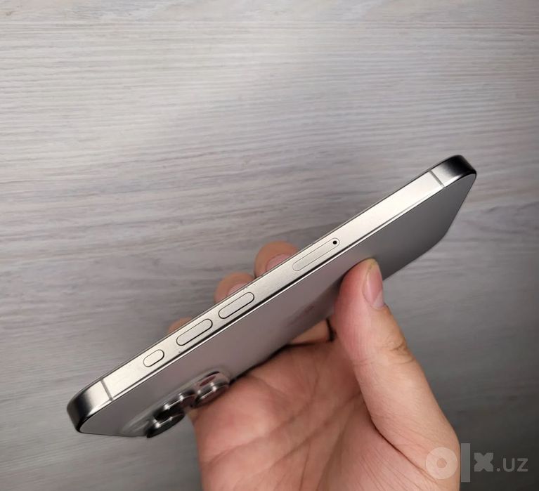 iPhone 15 Pro 128 gb 92 %