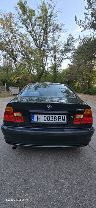 Лек автомобил БМВ