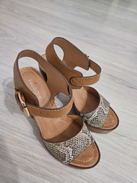 Дамси сандали на ток