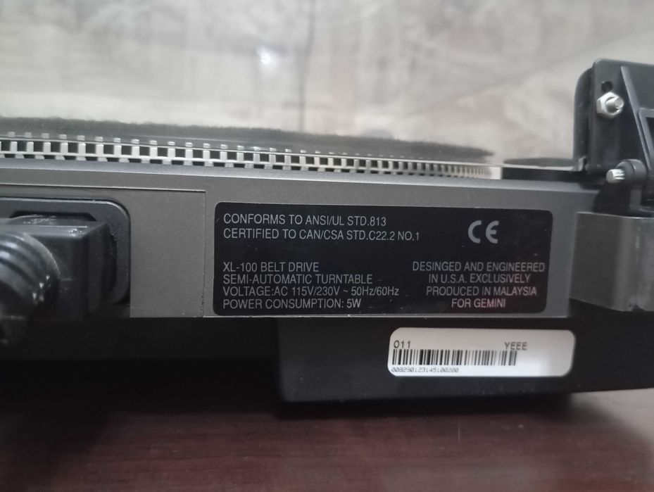 Продам проигрыватель винил дисков GEMINI model XL 100.