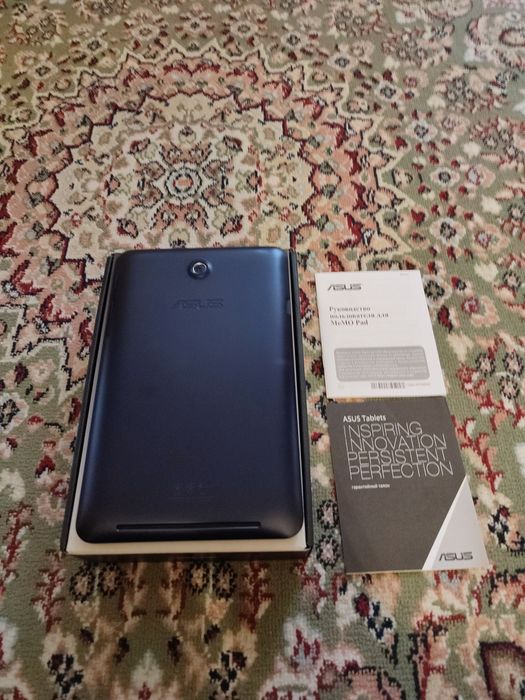 Планшет Asus Memo Pad 7 на запчасти.