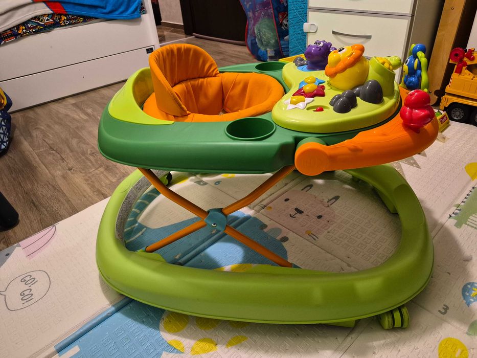 Проходилка Chicco Walky Talky Green Wave