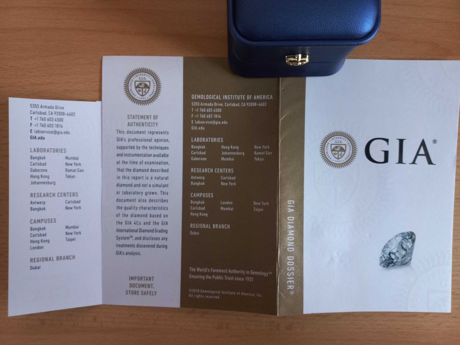 Годежен пръстен De Quatre Lys – GIA диамант 0.33 ct, 14К бяло злато