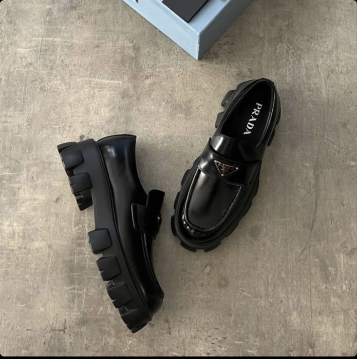 Чисто Нови Обувки PRADA