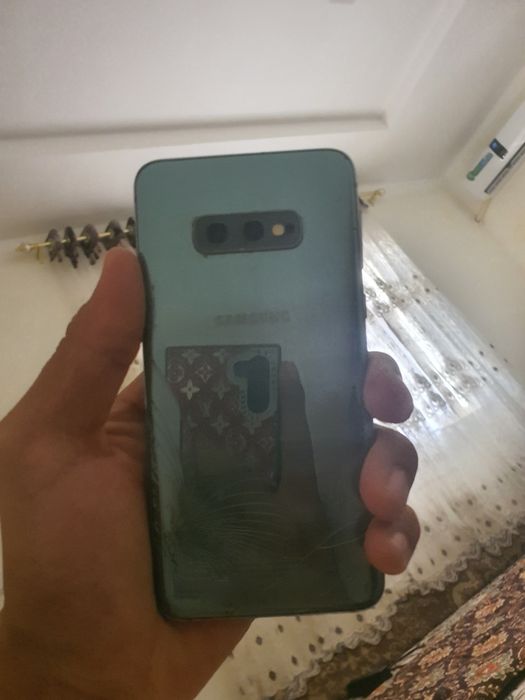 Samsung S 10E Abme