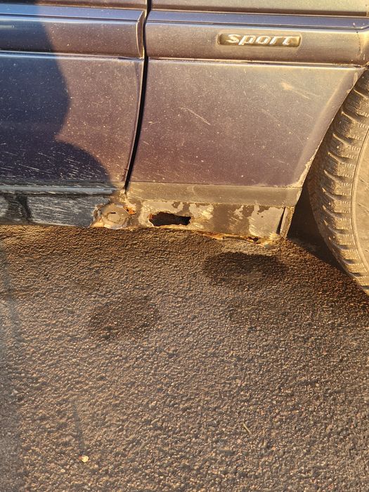 Продам мерс. С202