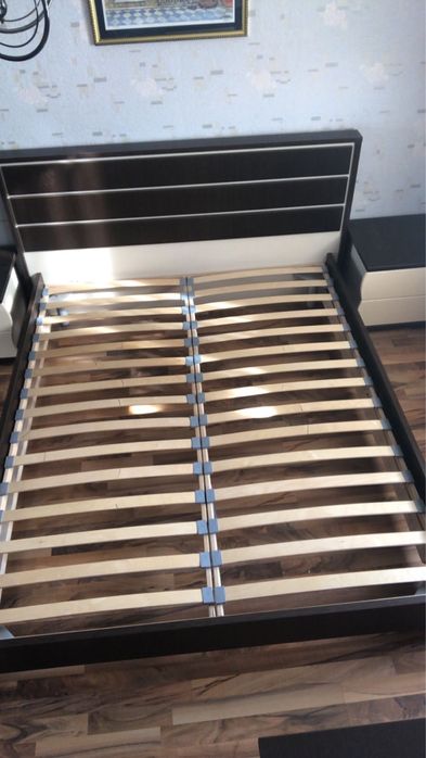 Кровать двуспальная 160*200