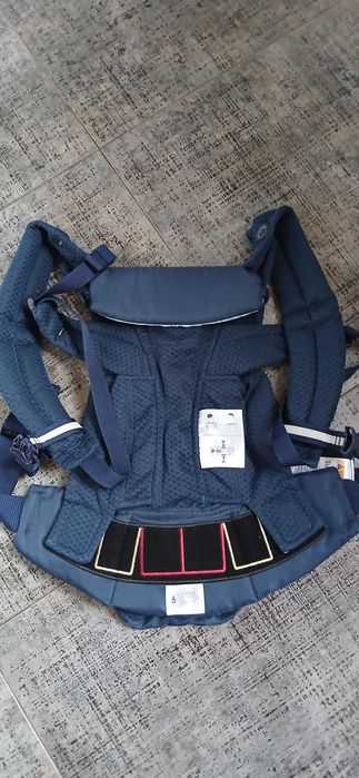 Ergobaby Ергономична раница Omni Breeze синя