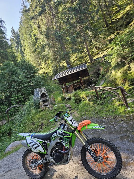 Cross Kawasaki 450 cc 4t