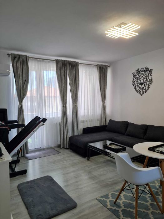 Închiriere apartament 2 camere 57 mp Mamaia Sat, loc de parcare inclus