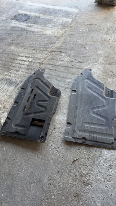 Scut cutie BMW Seria 3 E90