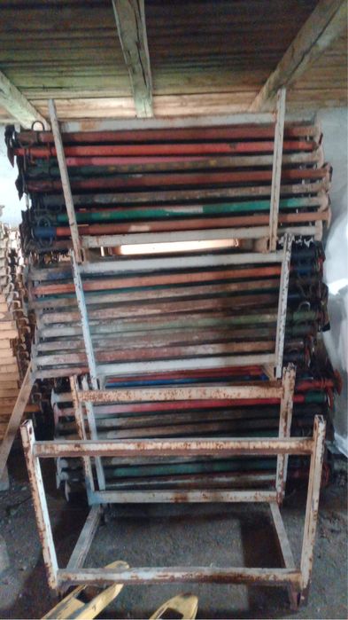 Vand popici metalici