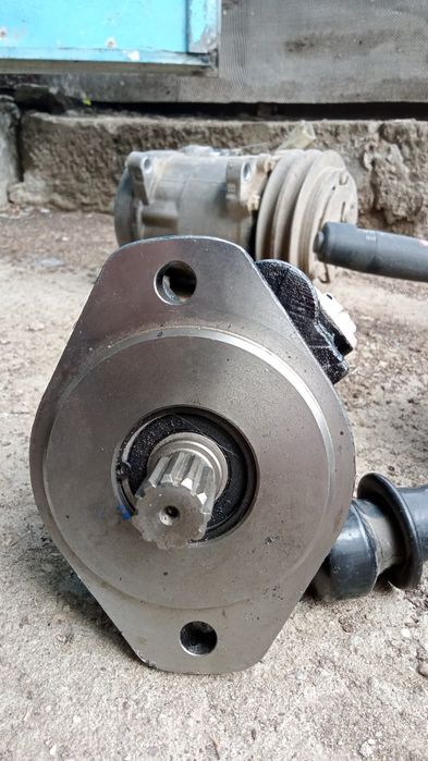 Продам запчасти на камку