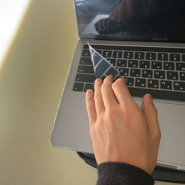 Продам MacBook Pro