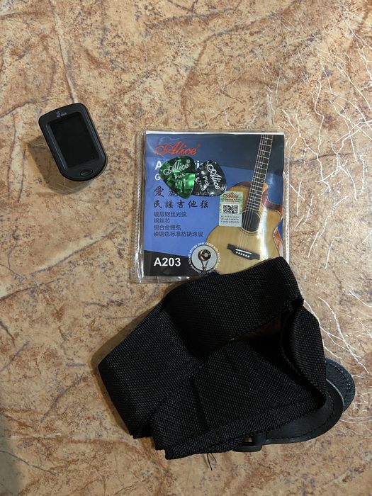 гитара акустическая