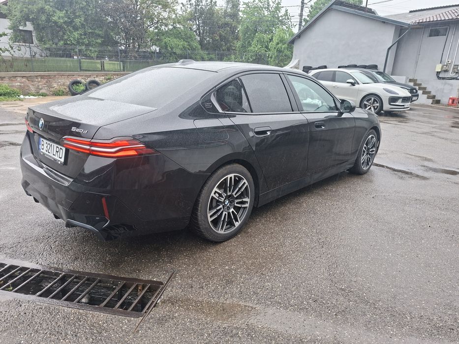 Bmw seria 5 G60 XDrive/ avariat