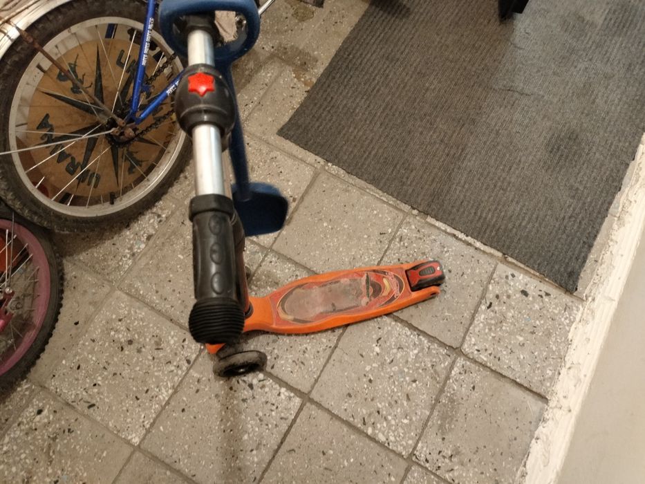 Самокат детский ..