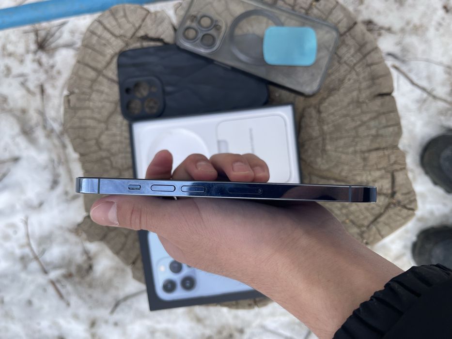 iPhone 13 pro в отличном состоянии