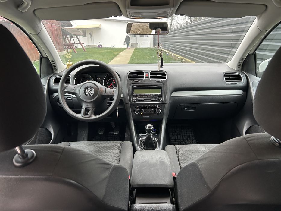 Vw Golf 6 1.6 TDI 105 CP  2011