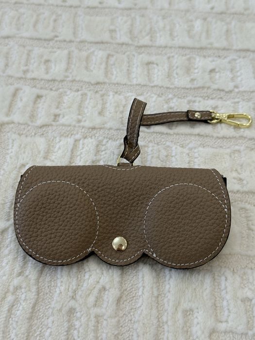 Чехлы для очков кожа