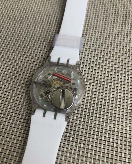Часовник SWATCH ultraciel ge713
