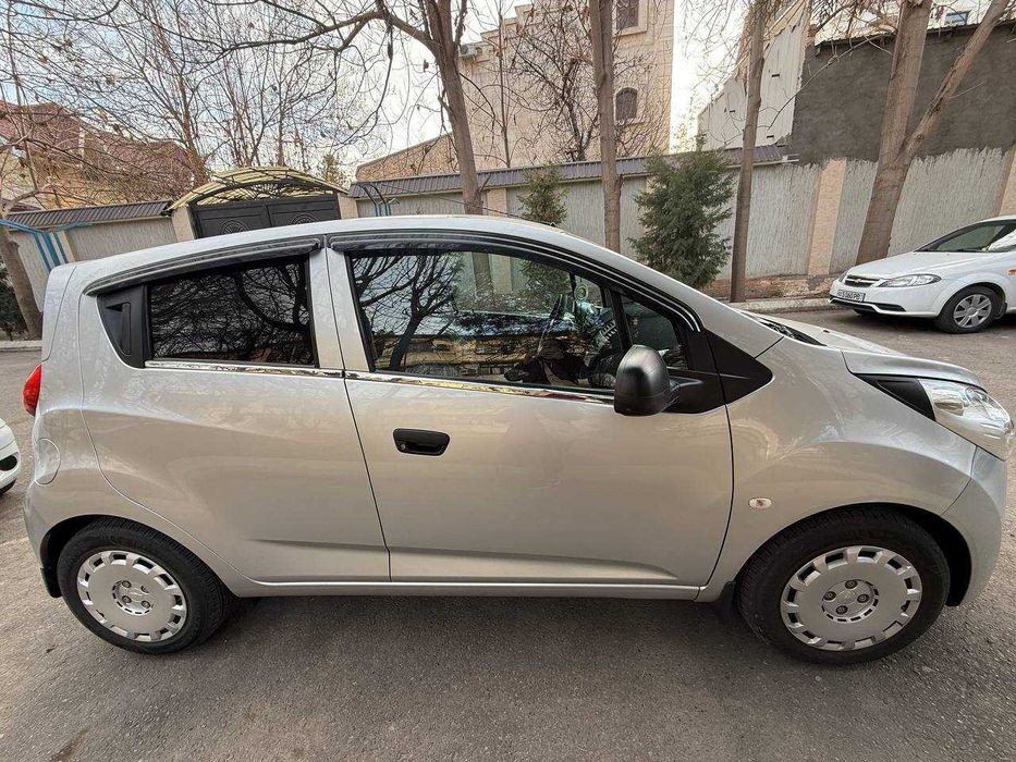 Продается Chevrolet Spark 2 позиция