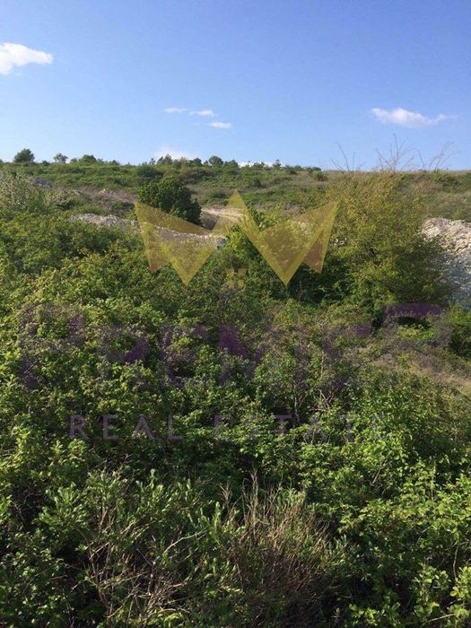 Парцел в Варна, област-гр.Бяла площ 639 цена 20000