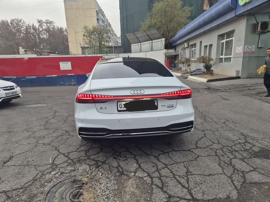 Продаётся Audi A7 2018 года