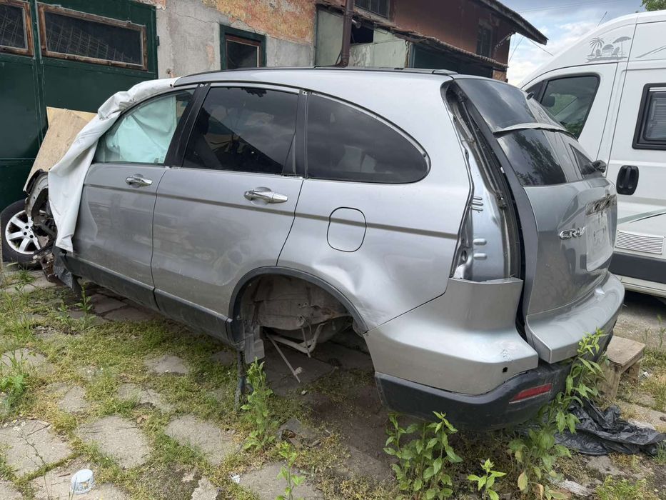 Honda CR-V 2.2D На Части от Англия Ниски Цени само лично предаване гр Пловдив.Не изпращаме с куриер