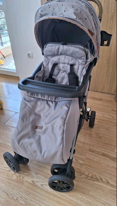 Лятна  сгъваема количка  Chipolino Apri до 22кгl