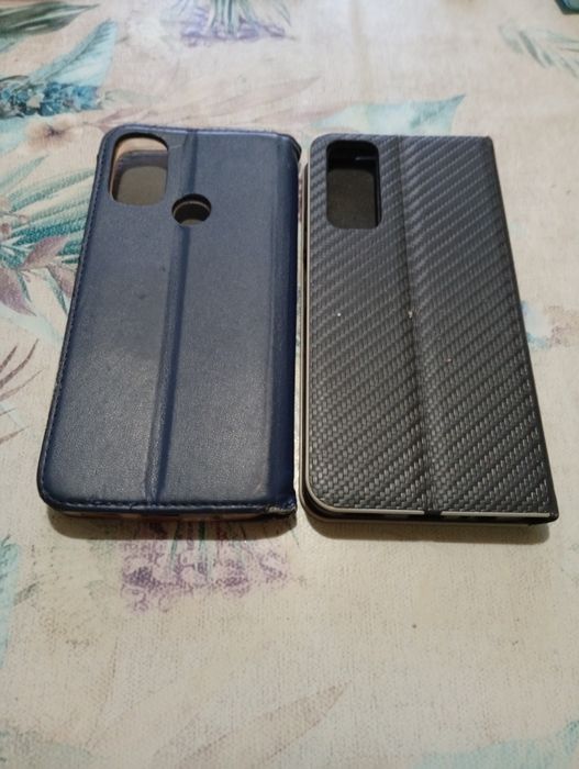 2 huse telefon mobil magnetice