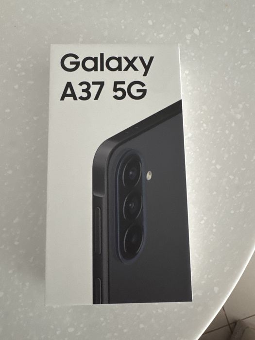 Продам Samsung A 37