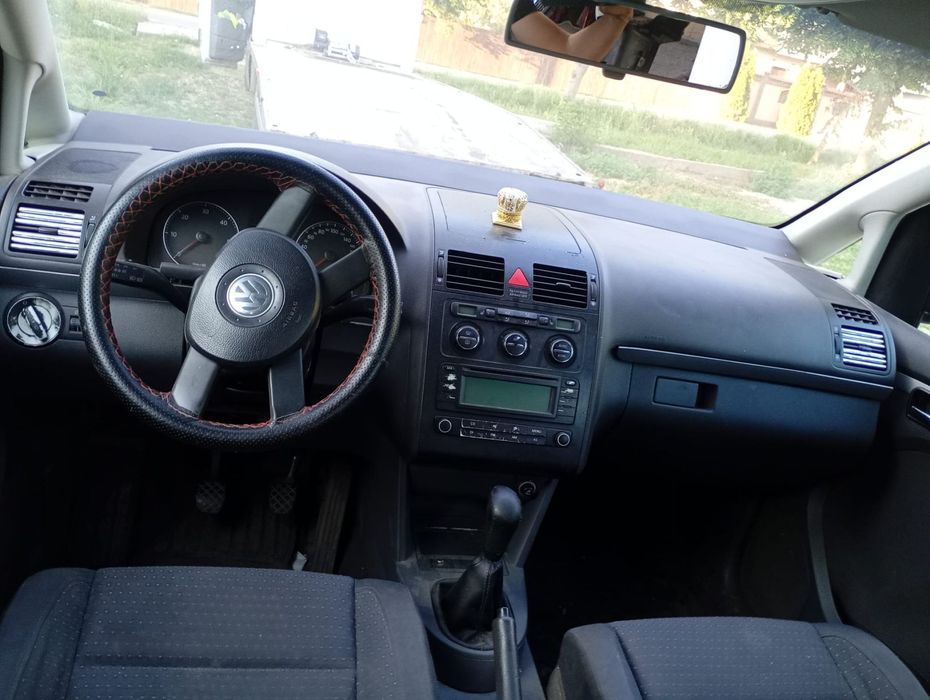 Dezmembrez Volkswagen VW Touran 1 [2003 - 2006] 1.9 tdi AVQ