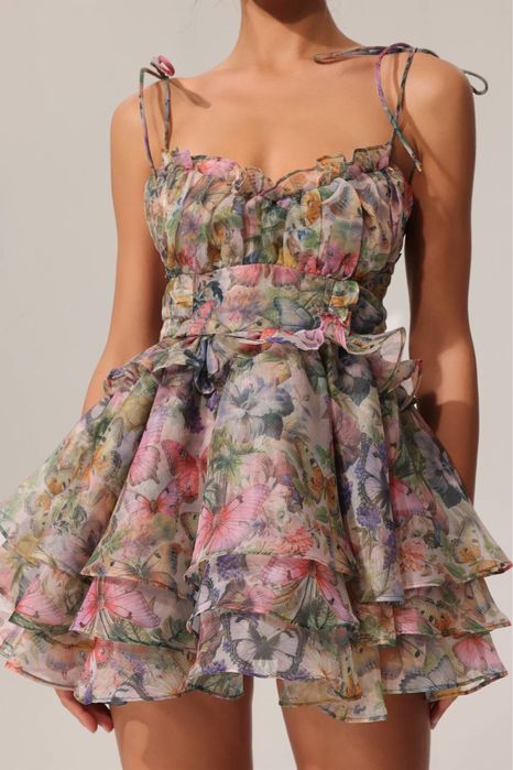 Уникална рокля miss rosier