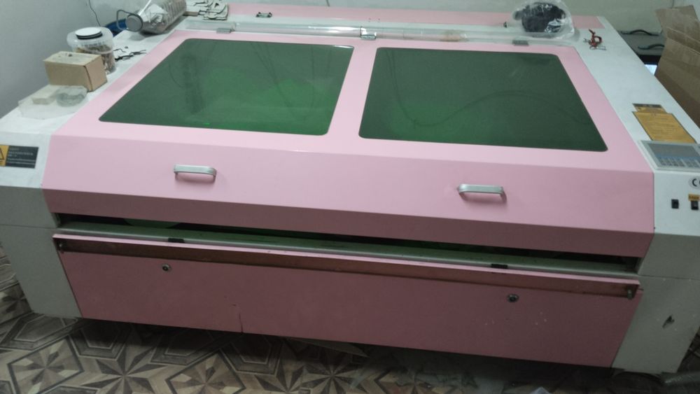 Станок. Требуется незначитеьный ремонт