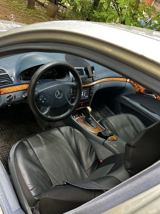 Mercedes w211 2.2CDI Elegance 150kc.++