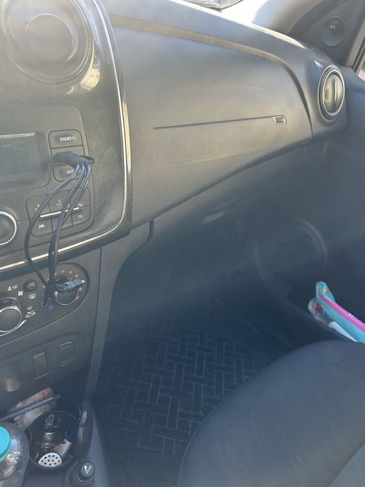 Dacia logan 2017 benzina  3000€ fix