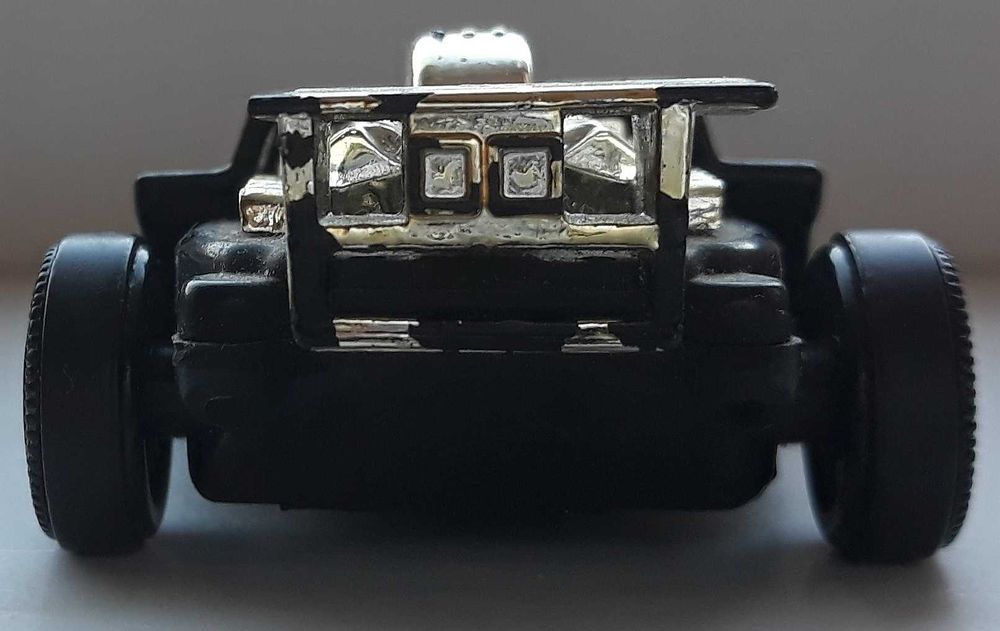 играчка състезателна кола Hot Wheels.1985