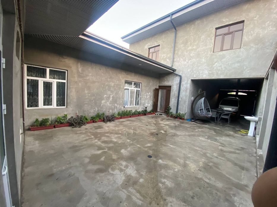 Nazarbek ittifoq uy sotilada