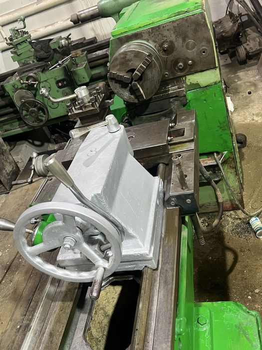 Токарный станок корейский