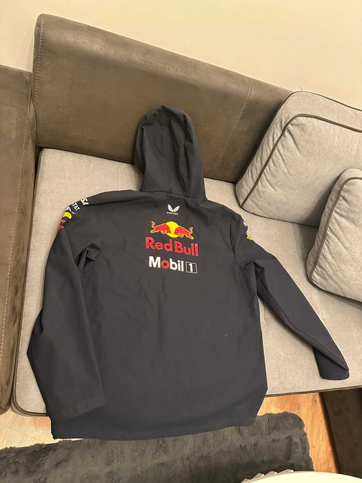 Red Bull Racing 2025 Водоустойчиво яке 2XL