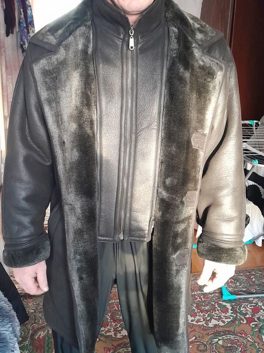 Продам мужскую дубленку