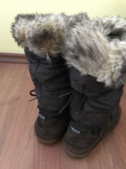 Дамски ботуши топли