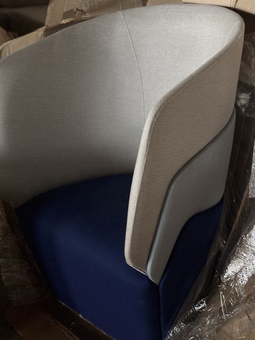 Кресла разные новые