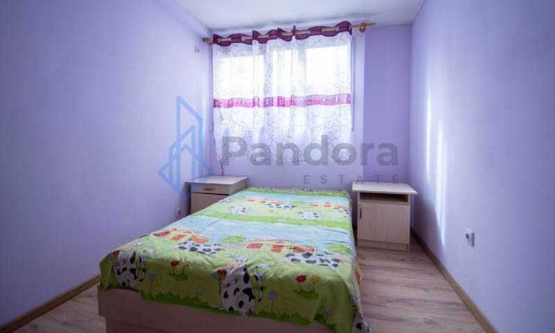 Дава се под наем Тристаен апартамент в София, Надежда 1 - 75 кв.м за 550 € - Снимка #2