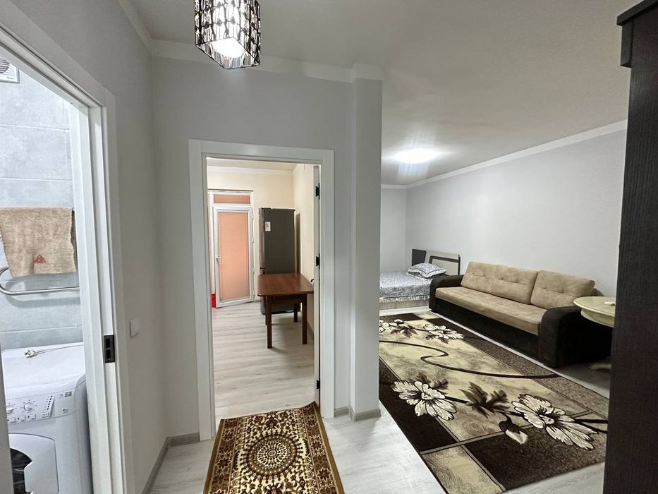 Аренда Сергили 7. ( 300-мактаб олдида)   1/5/9. Оилага берилади