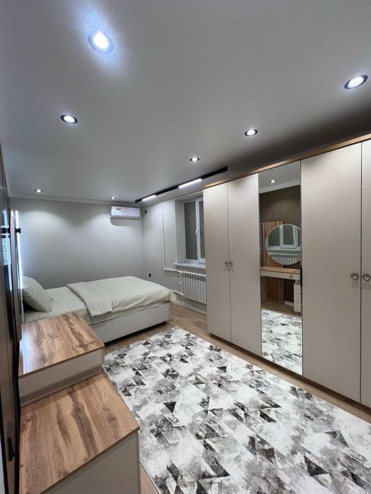 Ашхобод парк 3^4 хона квартира сотилади срочна нархда Яшнобод квартира